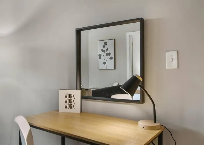 Perfect 3br In With Wifi & Laundry - Touhy 3n