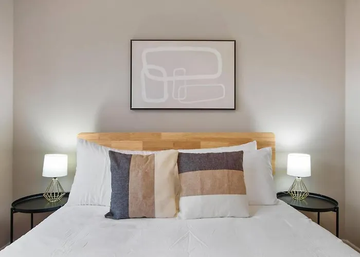 Perfect 3br In With Wifi & Laundry - Touhy 3n
